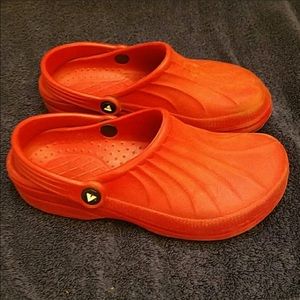 Airwalk slip on shoes
